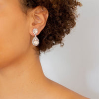 Sofia Earrings - Oyster