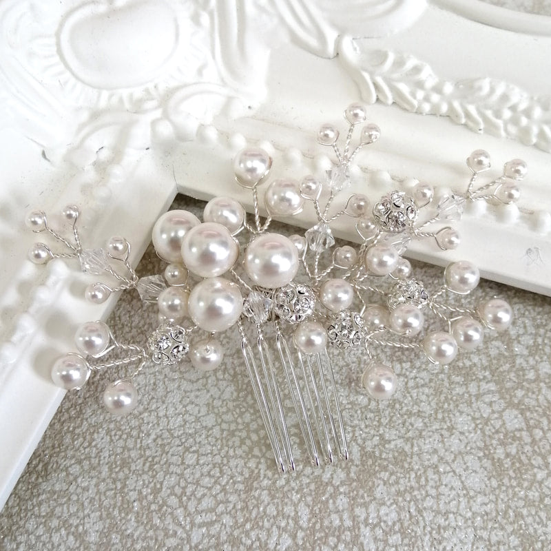 Mira Hair Comb