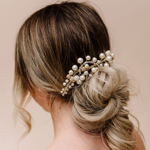 Silver Rhythm Chunky Pearl Comb