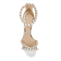 Alexandra - soft white pearl block heel