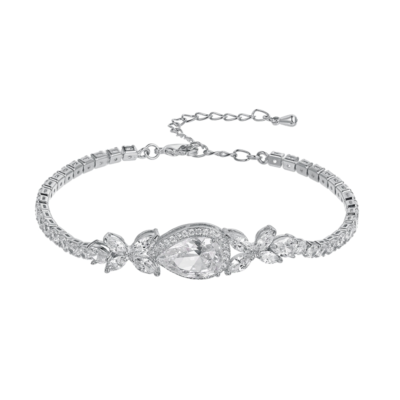 Olivia Crystal Bracelet