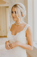 Delicate Pearl Earrings