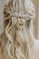 Pearl Blossom Veil Comb