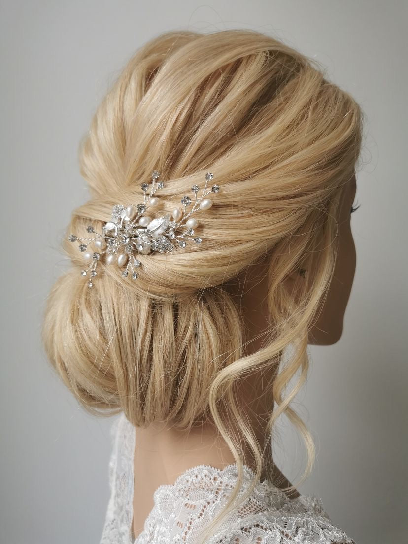 Erin Freshwater Pearl Clip