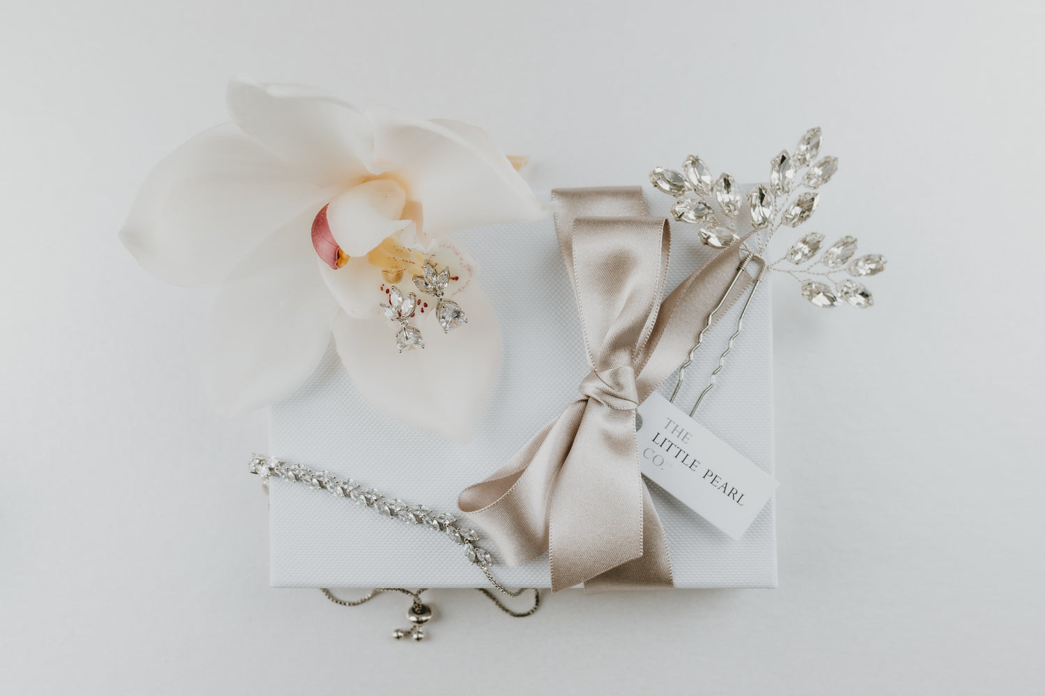 Taylor Collection - earrings, bracelet & hair pin