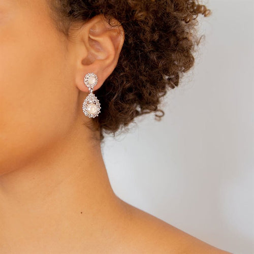 Sofia Earrings - Oyster