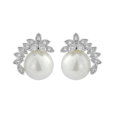 Daisy Pearl Earrings
