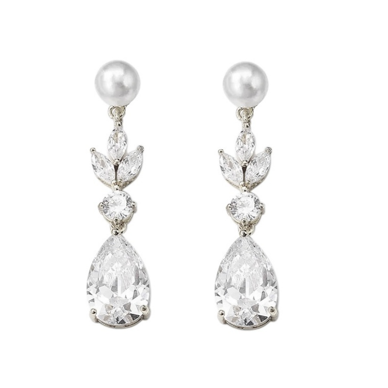 Pearl sparkle drop Earrings