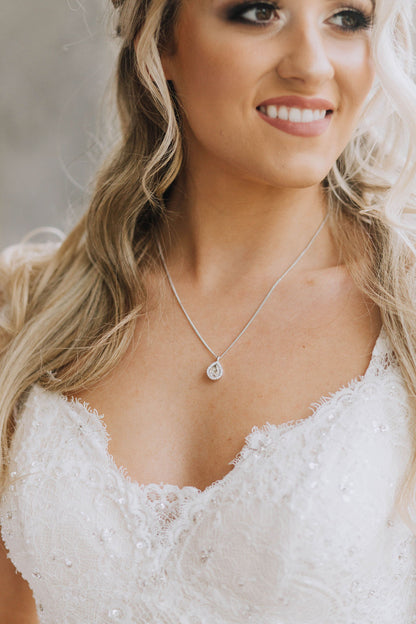 Miss Amy Necklace - Crystal