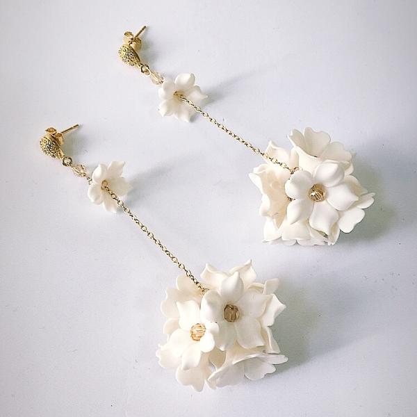 Elle Flower Bridal Earrings