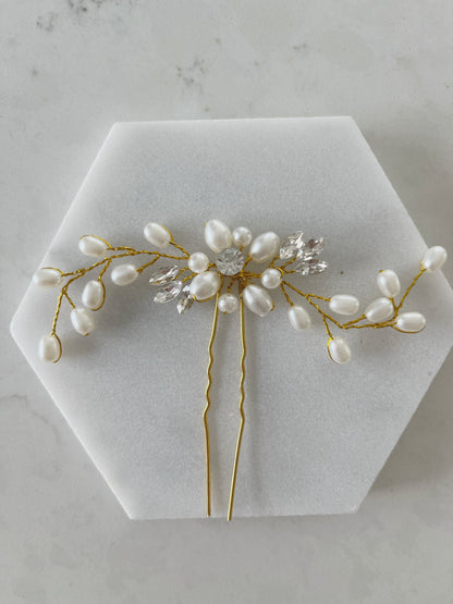 Hayley Collection - earrings, bracelet & hair pin
