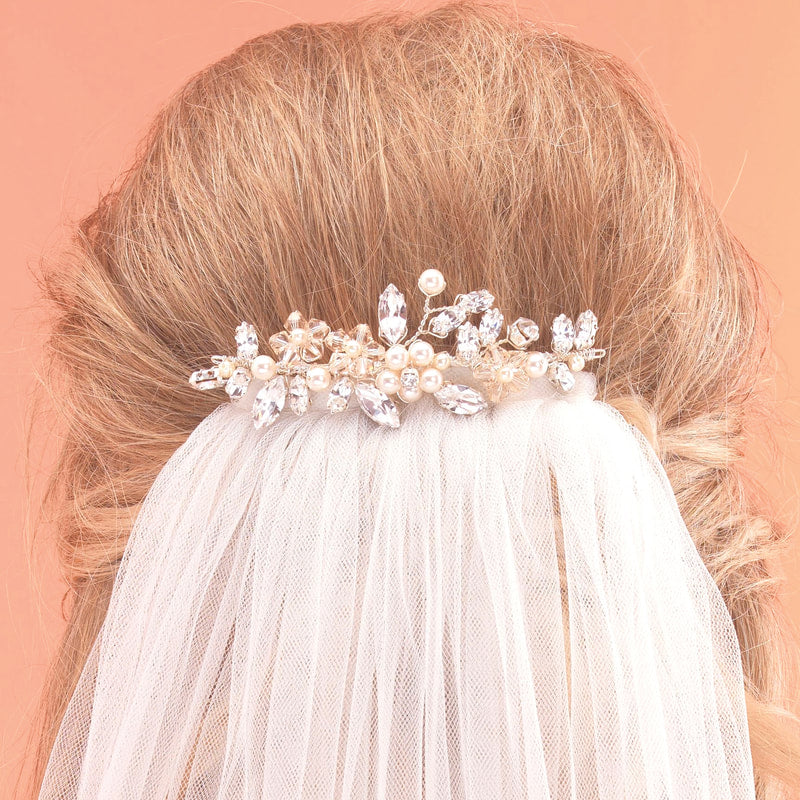 Pearl Blossom Veil Comb